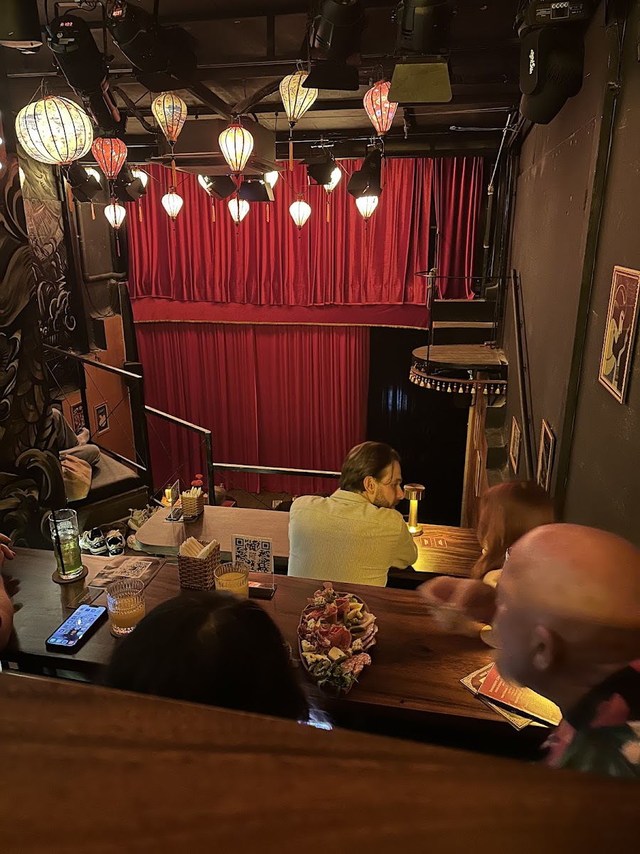 Guest photo from an evening at House of Legends